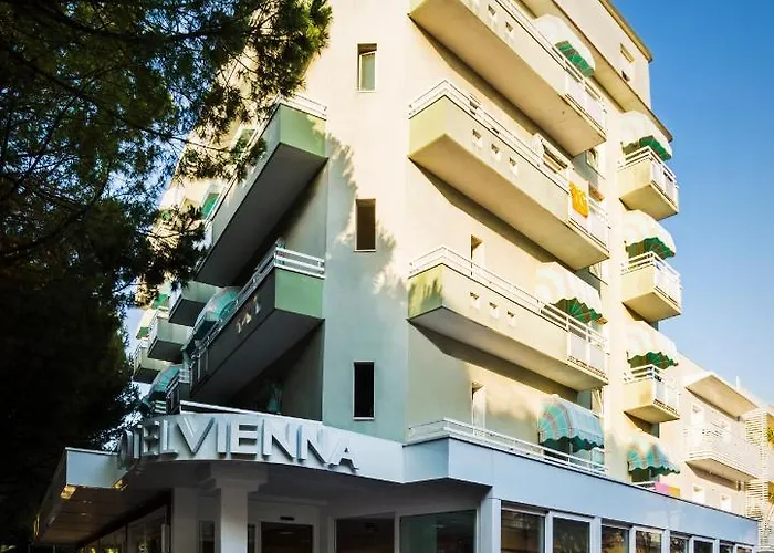 Vienna 2* Габичче-Маре