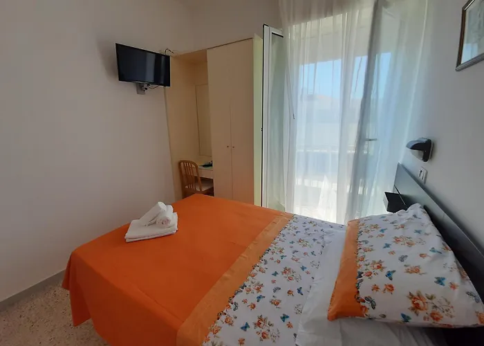 Отель Vienna Габичче-Маре