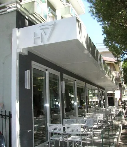 Vienna Отель Габичче-Маре