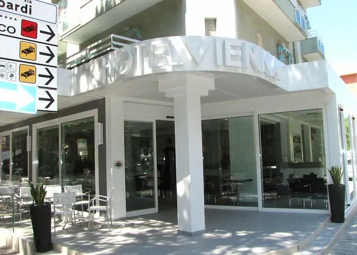 Vienna Отель Габичче-Маре